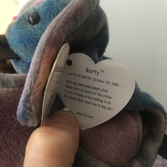 Batty the bat beanie baby 1996 on hang tag 1998 on tush tag - Picture 1 of 8